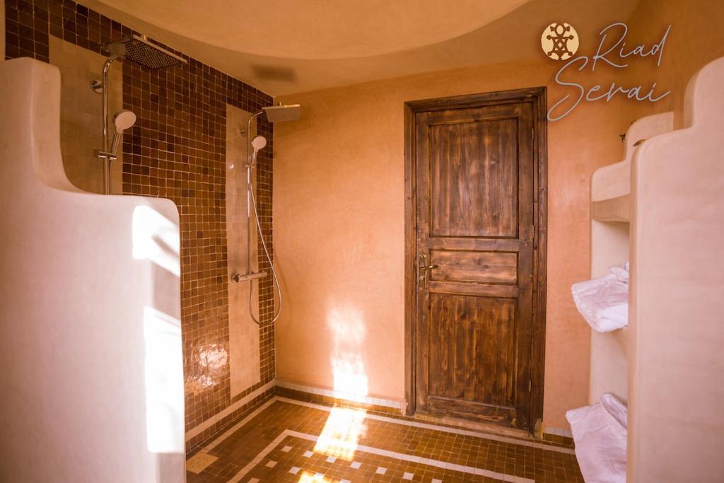 Riad Serai 梅尔祖卡 外观 照片